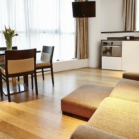 Tower Bridge London Apartments Esterno foto